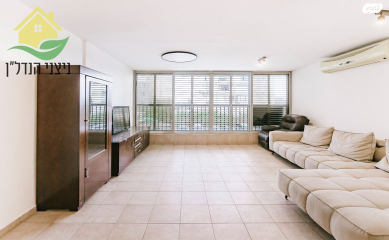 דופלקס, האם 13, נווה יהושע, ערמונים, רמת גן