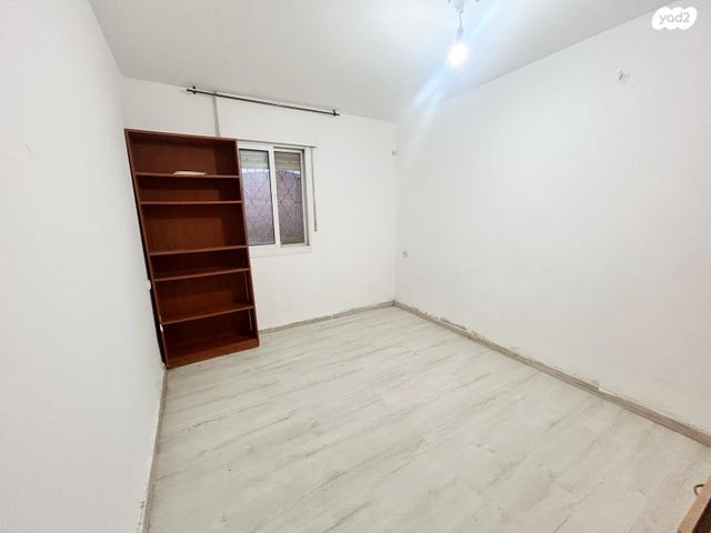 דירה, מגדים, כרמיאל