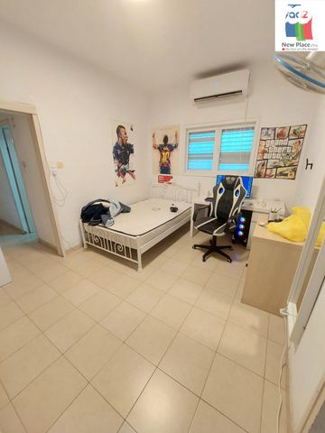 דירה, גנסין, גבעת הרמבם, גבעתיים