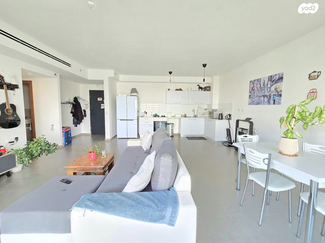 דירה, מעיין, נופרים, ראש העין