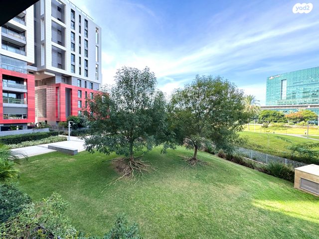 דירה, אריק איינשטיין 8, הרצליה ב', הרצליה