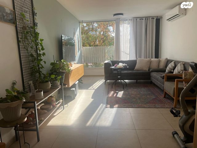 מקס נורדאו 14