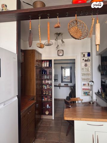 דירה, הרב הרצוג, בבלי, תל אביב יפו