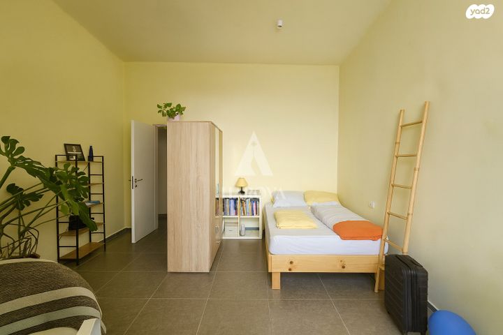 דירה, שדרות ירושלים, צהלון, שיכוני חסכון, תל אביב יפו