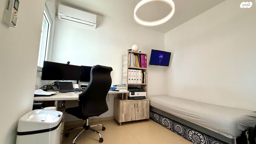 גג/ פנטהאוז, רא"ל מוטה גור, היובל, שרונה, רחובות