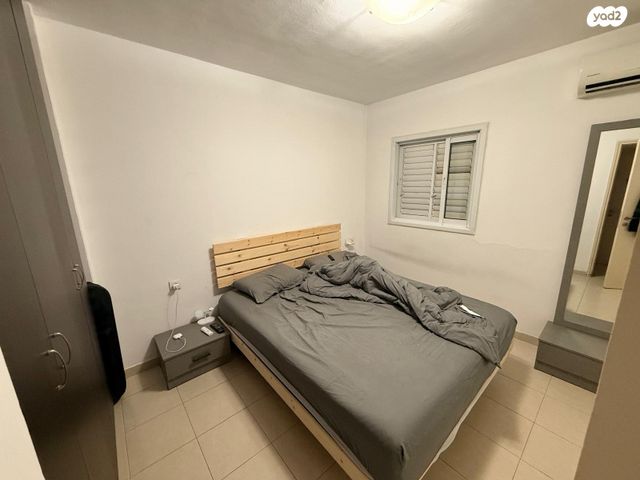 דירה, רחבעם זאבי, גרין ועם, חולון