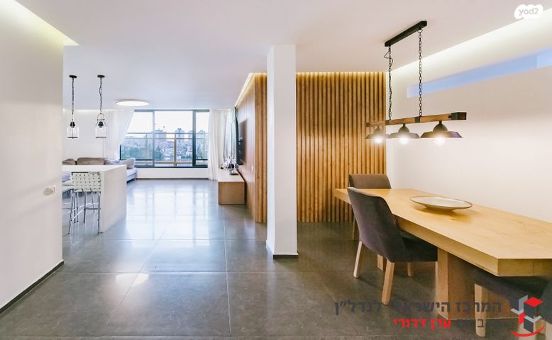 דירה, השיטה 13, רסקו א', חולון