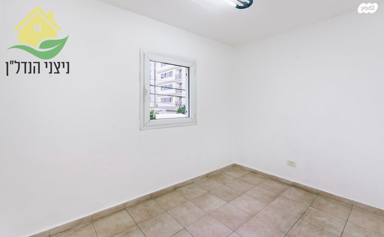 דופלקס, האם 13, נווה יהושע, ערמונים, רמת גן