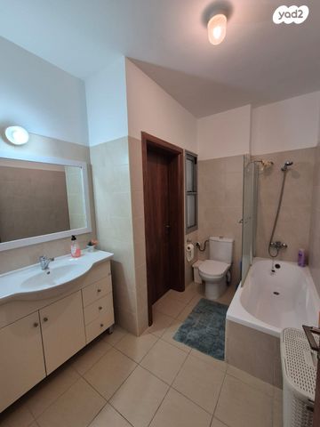 דירה, היובל, אור עקיבא