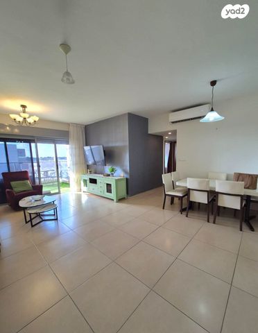 דירה, היובל, אור עקיבא