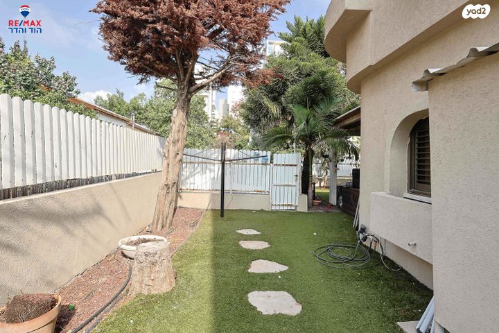 בית פרטי/ קוטג', הוד השרון