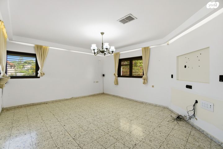 בית פרטי/ קוטג', מיתר / כרמית