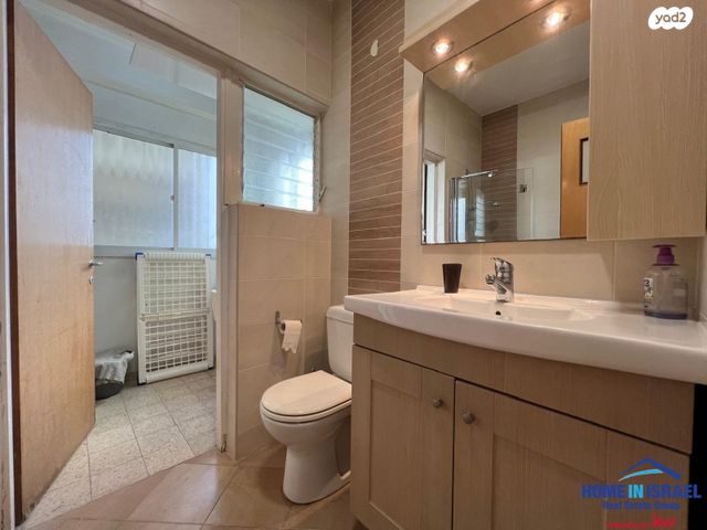 דירה, עמנואל מול, צפון מערב מרכז העיר, נתניה