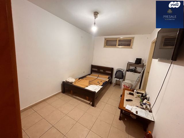 דירה, אלעזר בן יאיר, יעלים, ערד