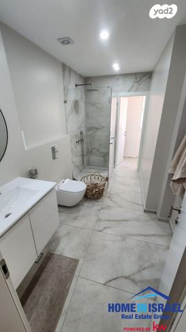 דירה, שדרות ז'בוטינסקי, מרכז העיר דרום, נתניה