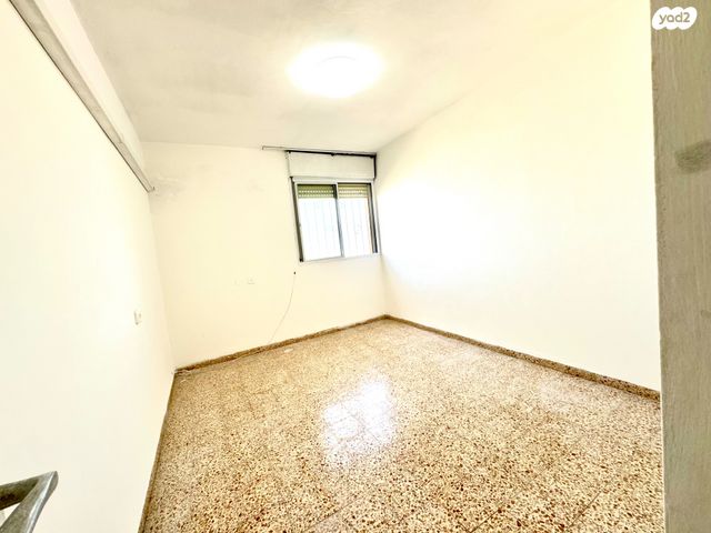 דירה, נתיב חן 65, נווה שאנן, חיפה