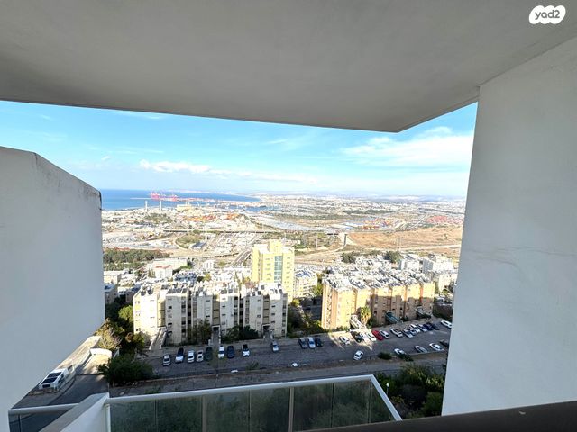 דירה, נתיב חן 65, נווה שאנן, חיפה