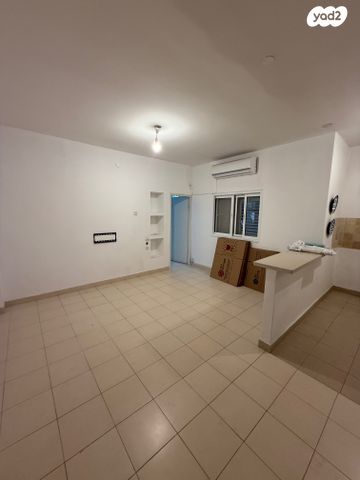 אבן גבירול 135