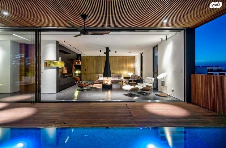 גג/ פנטהאוז