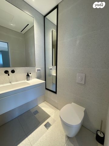 דירה, ניסים אלוני 2, צמרות איילון, פארק צמרת, תל אביב יפו