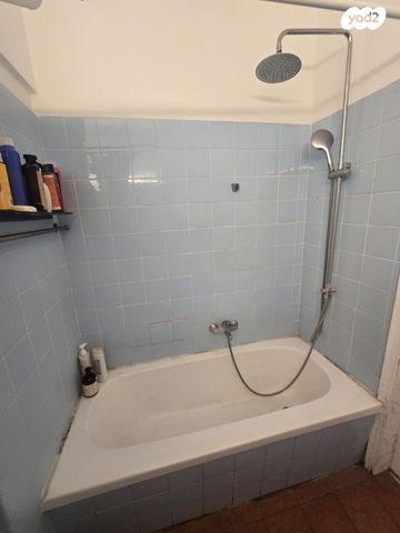 דירה, הרב לוי יצחק, הצפון הישן - צפון, תל אביב יפו