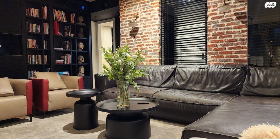 גג/ פנטהאוז, ב' / צפון מערב העיר, רחובות