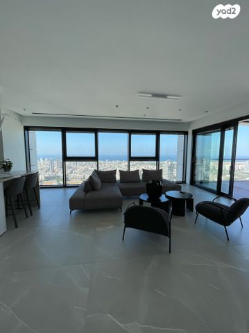 דירה, ניסים אלוני 2, צמרות איילון, פארק צמרת, תל אביב יפו