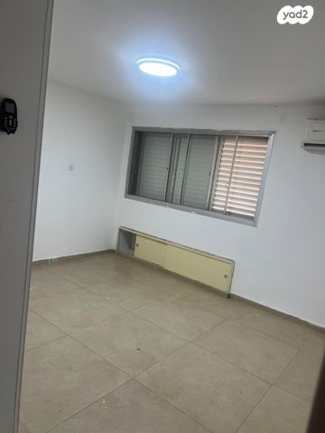 דירה, רחבת שמגר השופט, שכונה ו', באר שבע