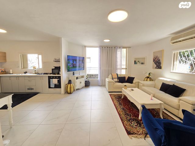 דירה, זאב ברנדה, המרכז השקט / מרכז העיר, פתח תקווה