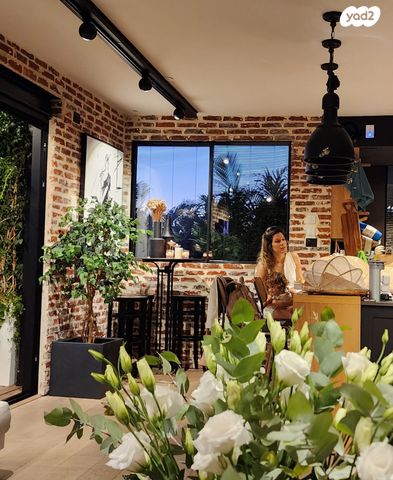 גג/ פנטהאוז, ב' / צפון מערב העיר, רחובות