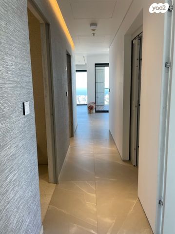 דירה, ניסים אלוני 2, צמרות איילון, פארק צמרת, תל אביב יפו