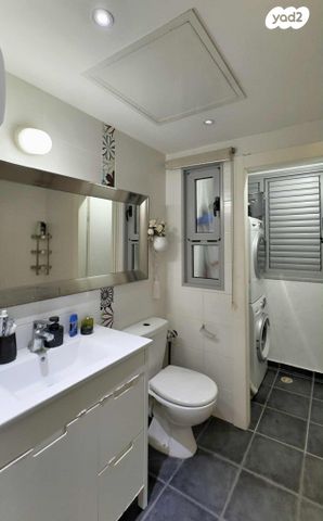 דירה, שדרות האלונים 9, פארק המושבה, באר יעקב