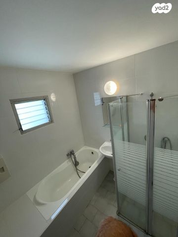 דירה, מבצע נחשון, שכונה ו', באר שבע