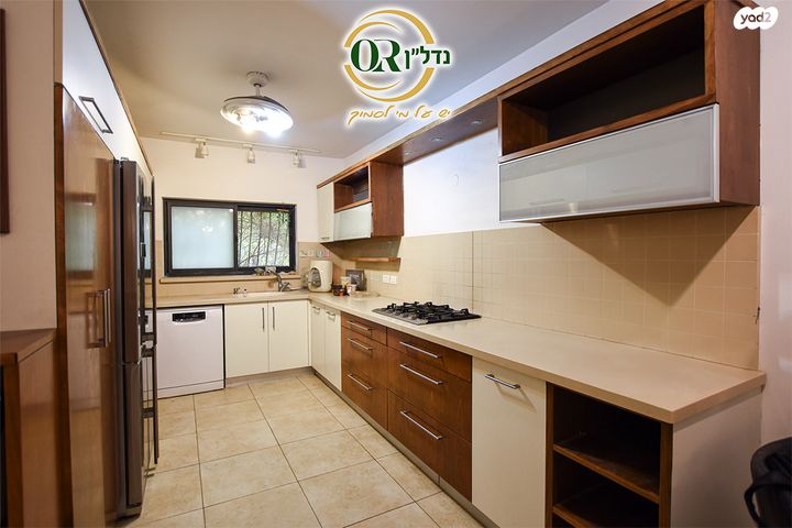 דו משפחתי, קרית יערים, רמת השרון