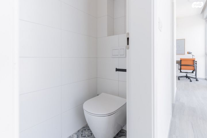 דירה, החלוצים, תל אביב יפו