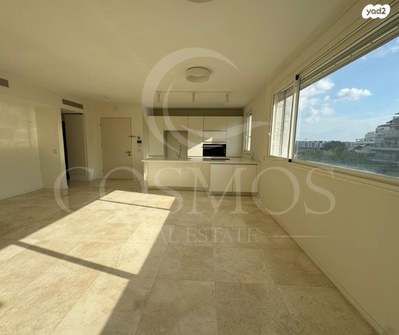 דירה, המסילה, הרצליה ב', הרצליה