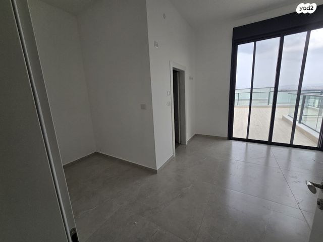 גג/ פנטהאוז, עמק הכרמל, נשר