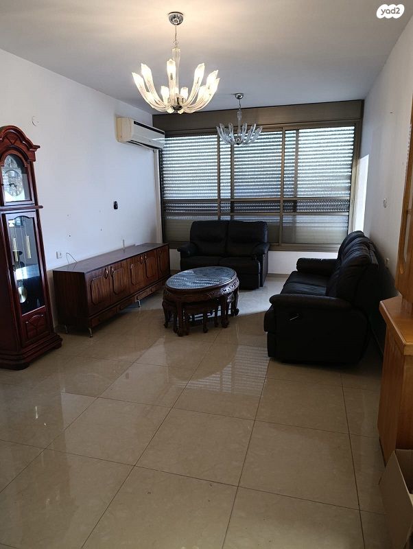 דירה, הוגו מולר 20, מרכז העיר, קרית אתא