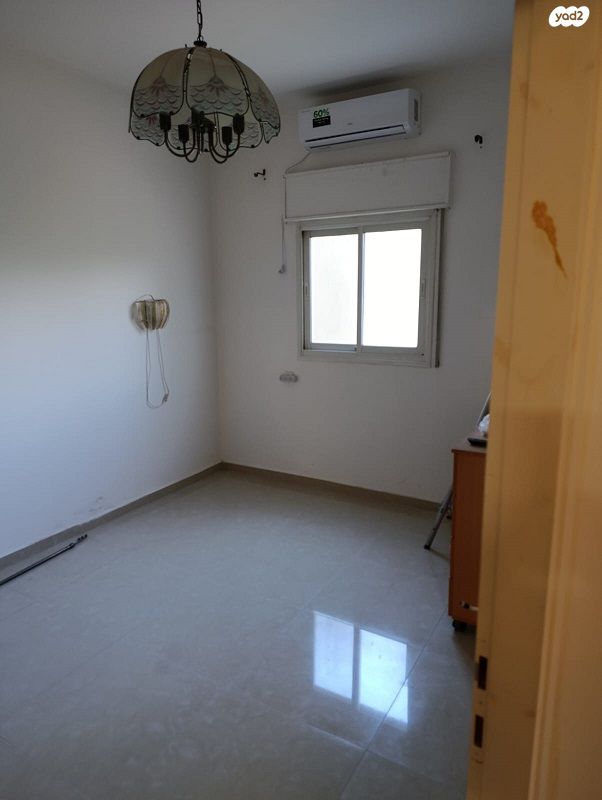 דירה, הוגו מולר 20, מרכז העיר, קרית אתא