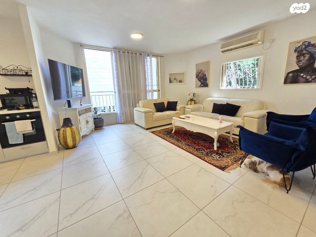 דירה, זאב ברנדה, המרכז השקט / מרכז העיר, פתח תקווה