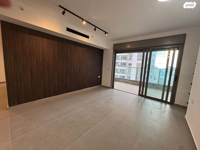 דירה, הרב קוק, צפון מערב מרכז העיר, נתניה