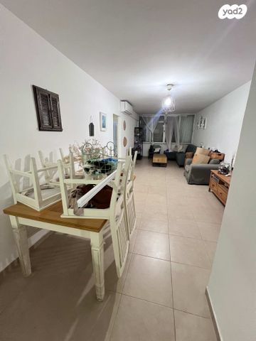 דירה, הולנד 9, מרכז העיר, עפולה