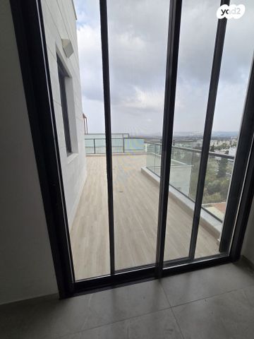 גג/ פנטהאוז, עמק הכרמל, נשר