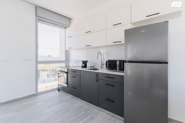 דירה, החלוצים, תל אביב יפו