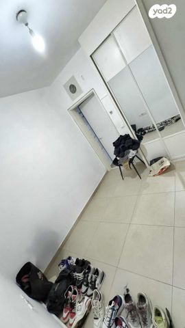 דירה, שדרות האלונים 9, פארק המושבה, באר יעקב