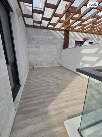 גג/ פנטהאוז, עמק הכרמל, נשר