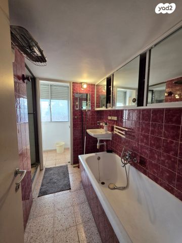 דירה, דרך פיק"א, רוממה, חיפה