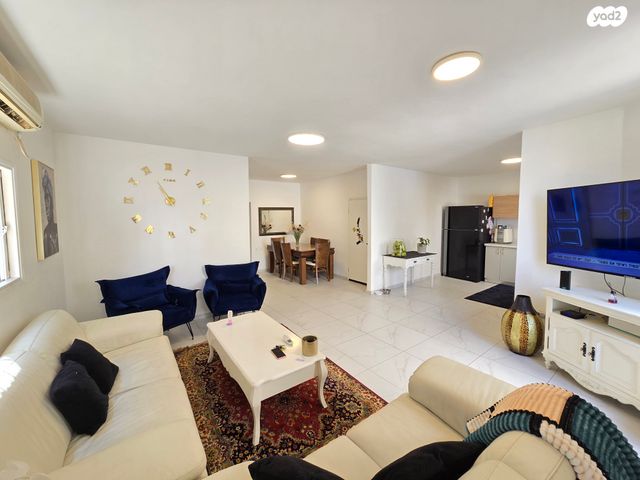 דירה, זאב ברנדה, המרכז השקט / מרכז העיר, פתח תקווה