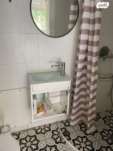 דירה, נחלאות, שערי חסד, ירושלים