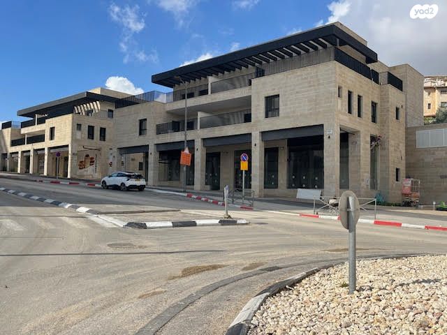 יצחק ארנסט נבנצל 